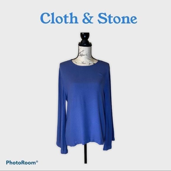 Cloth & Stone Bell Sleeve Blouse - Picture 1 of 13
